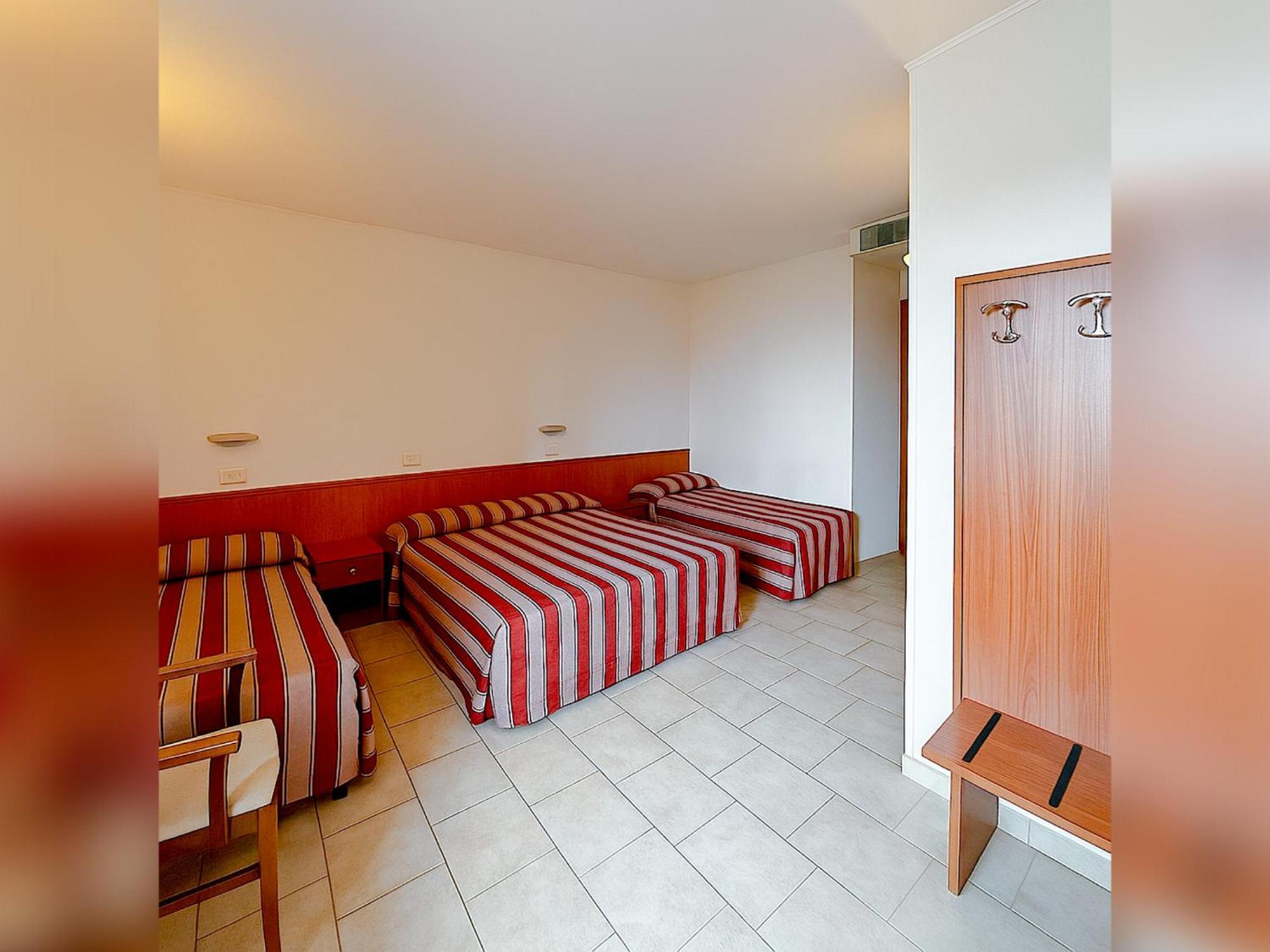 Hotel E Appartamenti La Solaria San Giovanni Rotondo Exterior foto
