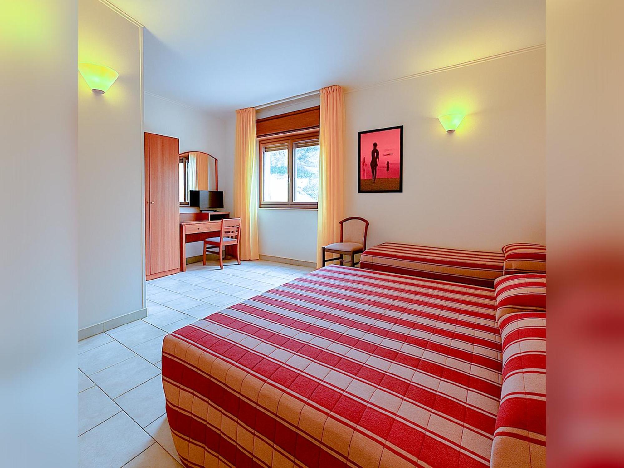 Hotel E Appartamenti La Solaria San Giovanni Rotondo Exterior foto