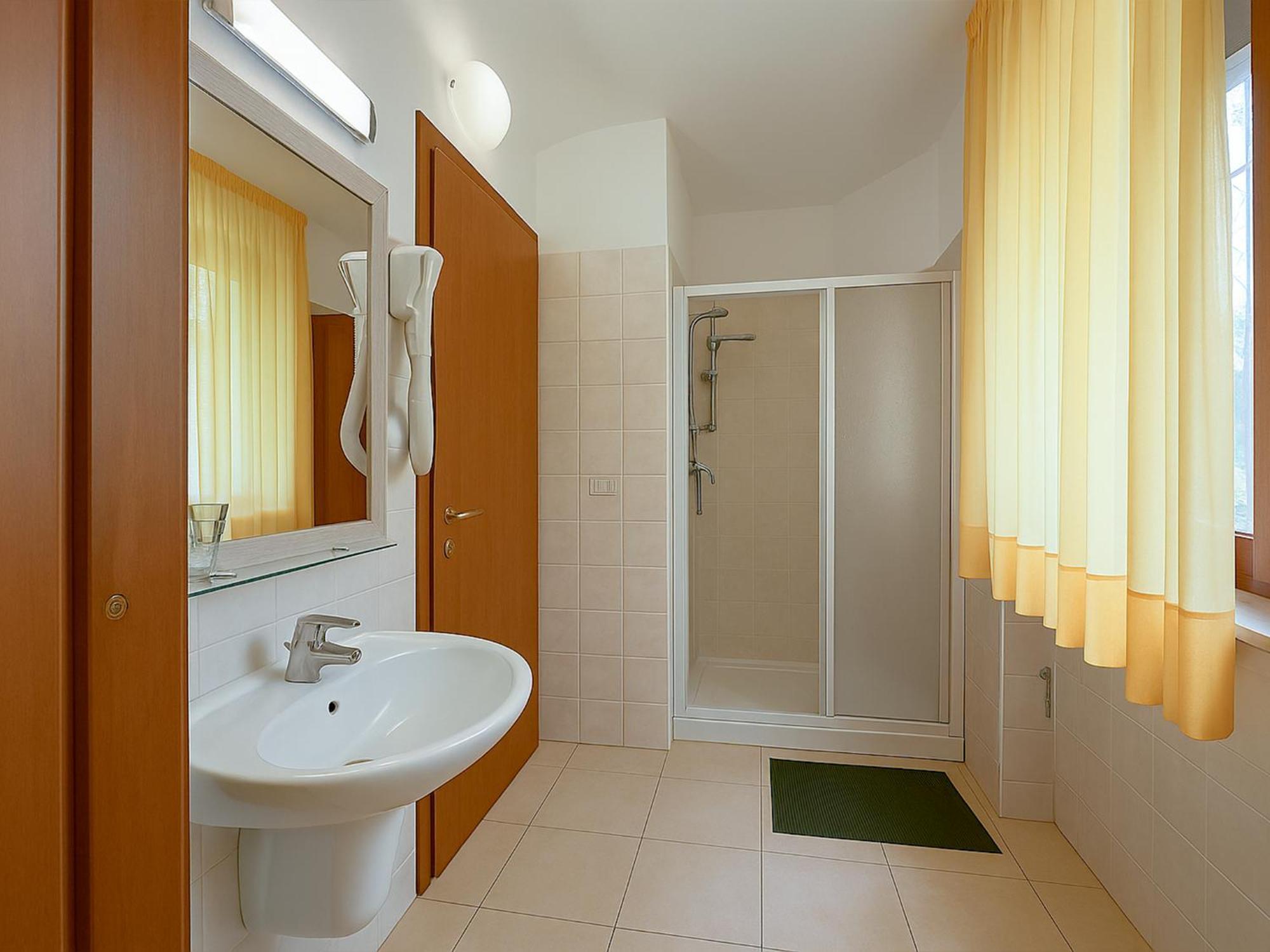 Hotel E Appartamenti La Solaria San Giovanni Rotondo Exterior foto